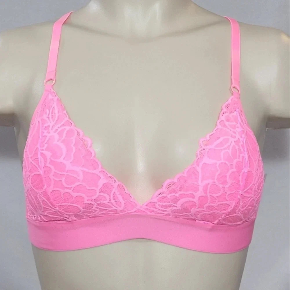 MEDIUM Xhilaration Banded Lace Wire Free Padded Bralette Bra Daring‎ Pink  New